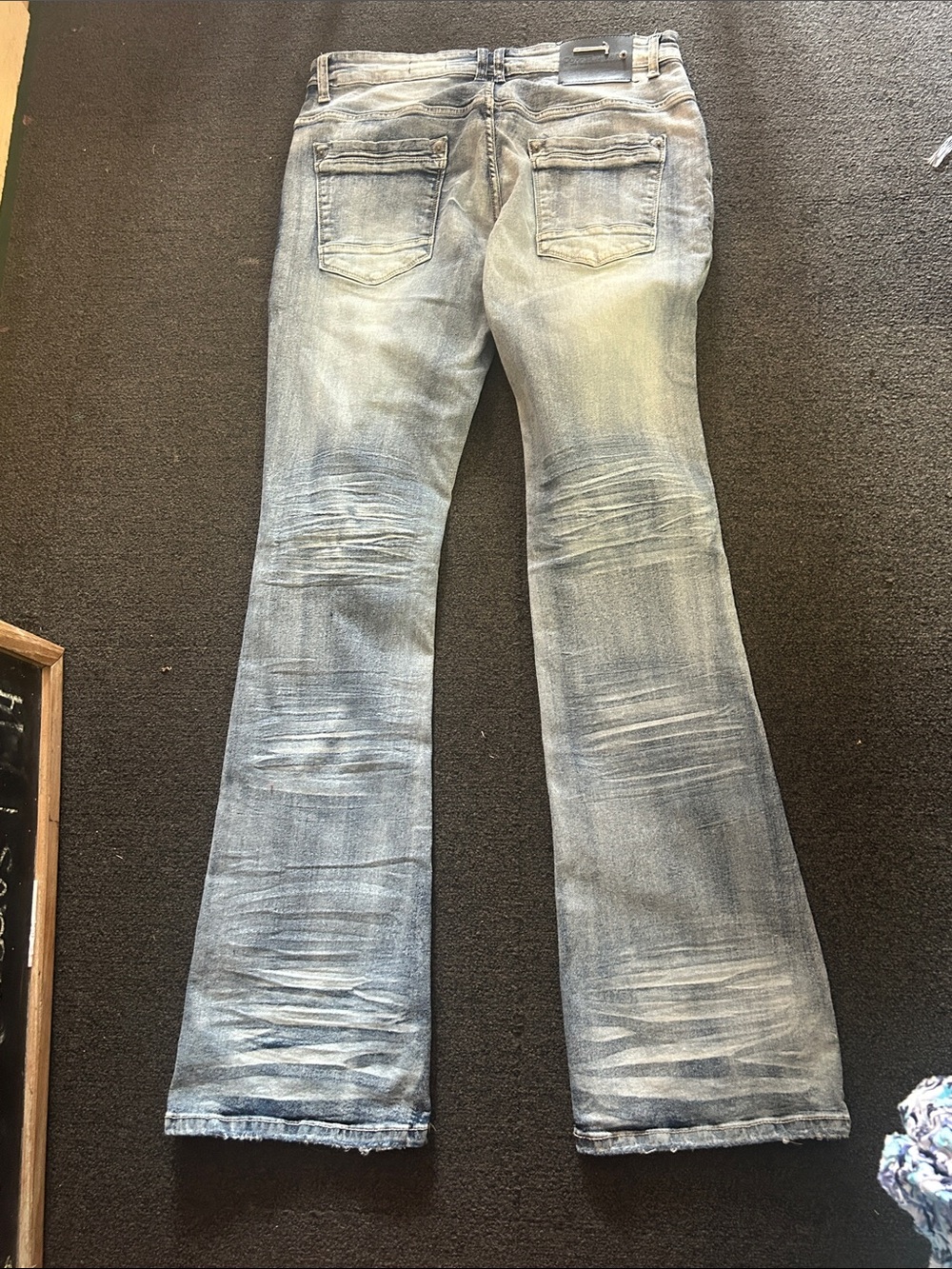 Men 36/36 Light Blue Distressed Flare Jeans 070726 - Picture 5 of 7